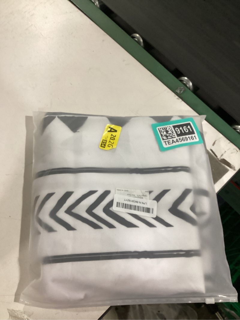 Condition photo showing New/Like New for uphome 72x72 boho shower curtain black and white fabric bathroom curtains set with hooks, chic triangle and geometric tassel bath curtain, heavy duty and waterproof for modern hotel decor 72"w x 72"l (pack of 1) white