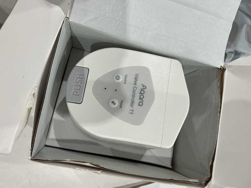 Condition photo showing Good Condition for aqara smart valve controller t1,matter over bridge,requires aqara zigbee 3.0 hub, combined with water leak detectors for home, supports app remote control shutoff, supports homekit, alexa, google