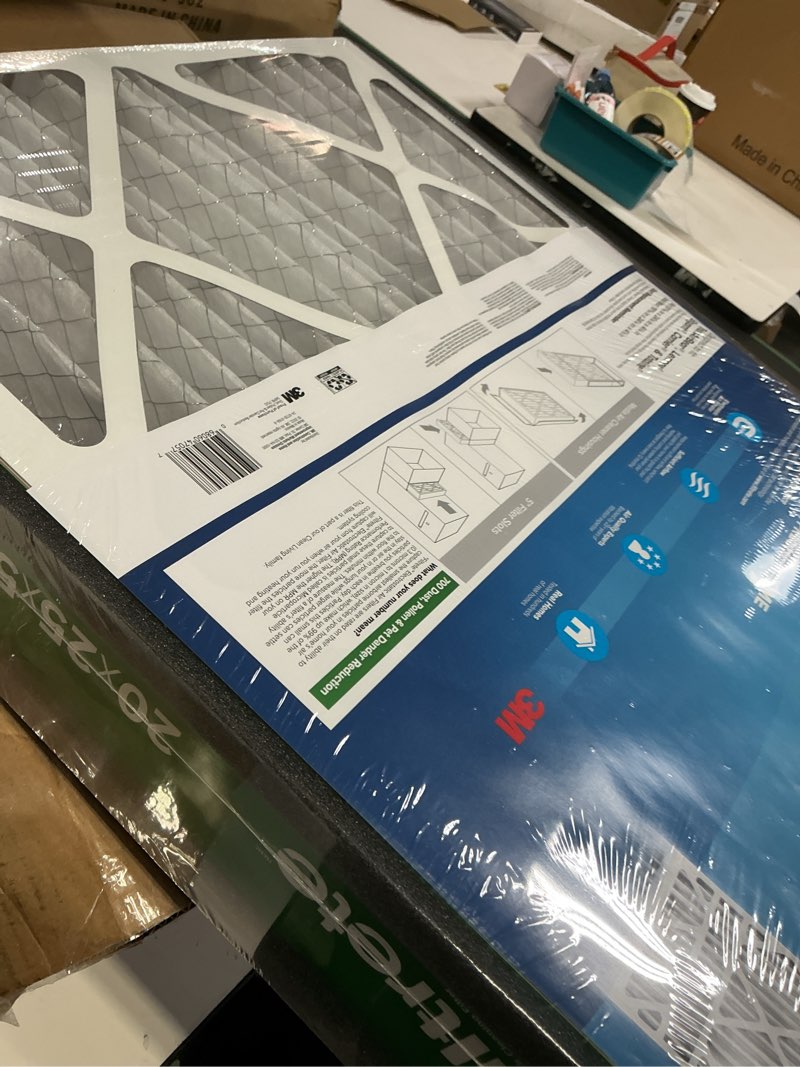 Condition photo showing New/Like New for Filtrete Electrostatic Air Filter 700 MPR 703DP5-2PK1E