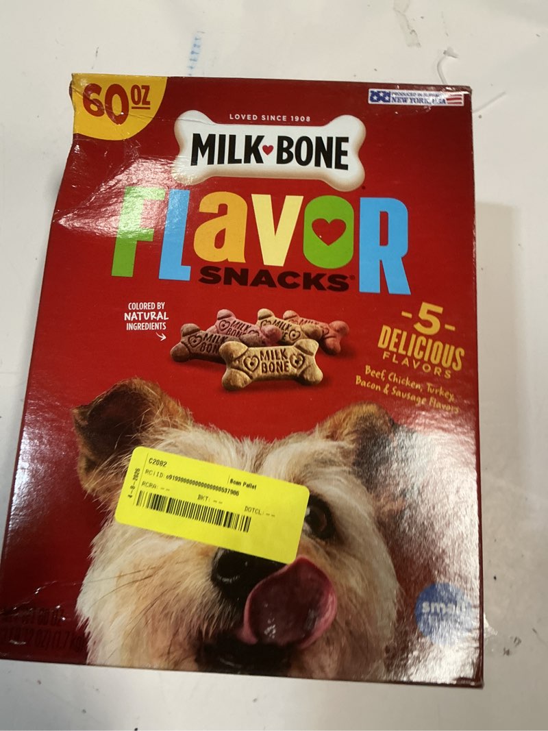 Condition photo showing New/Like New for milk-bone biscuits flavor snacks (best by 05/29/2027)
