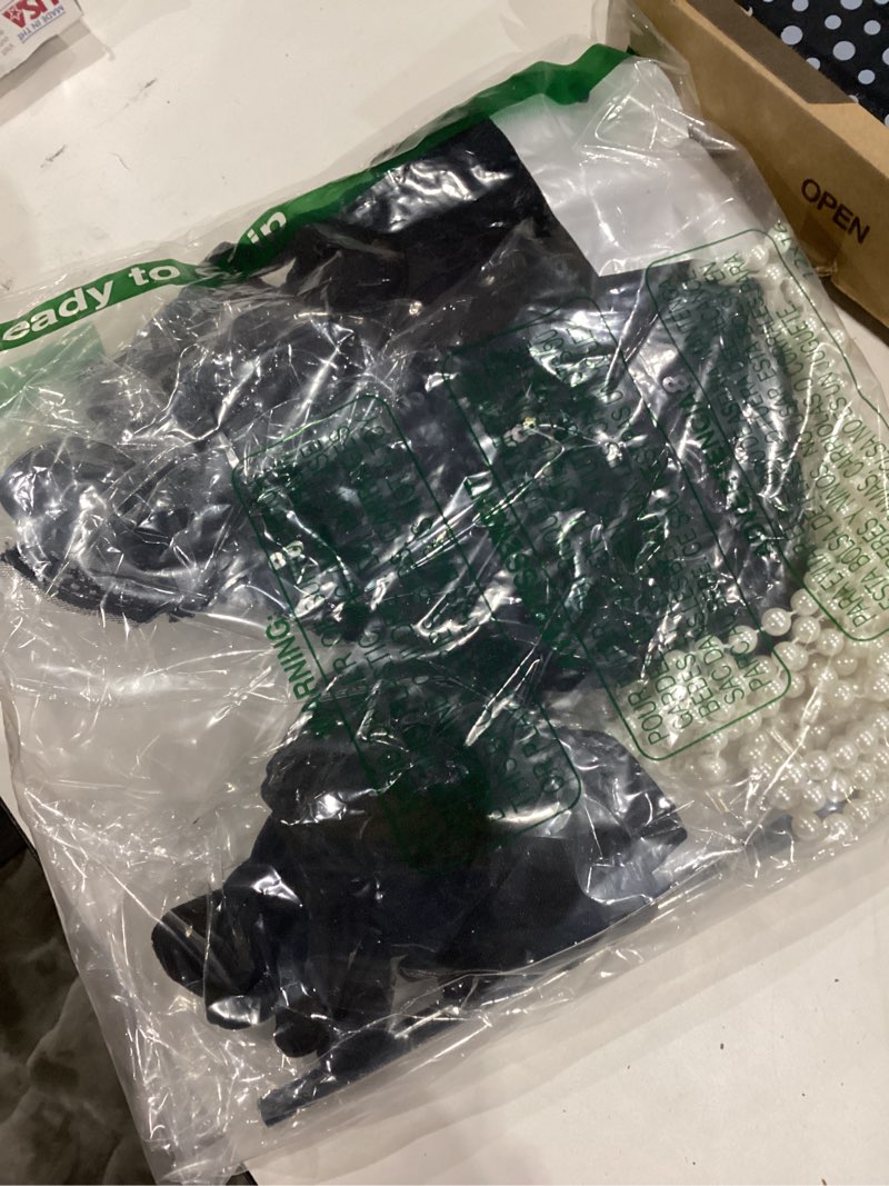 ELECLAND 10 Pieces 1920s Flapper Gatsby Accessories Set Fashion Roaring 20's Theme Set with Headband