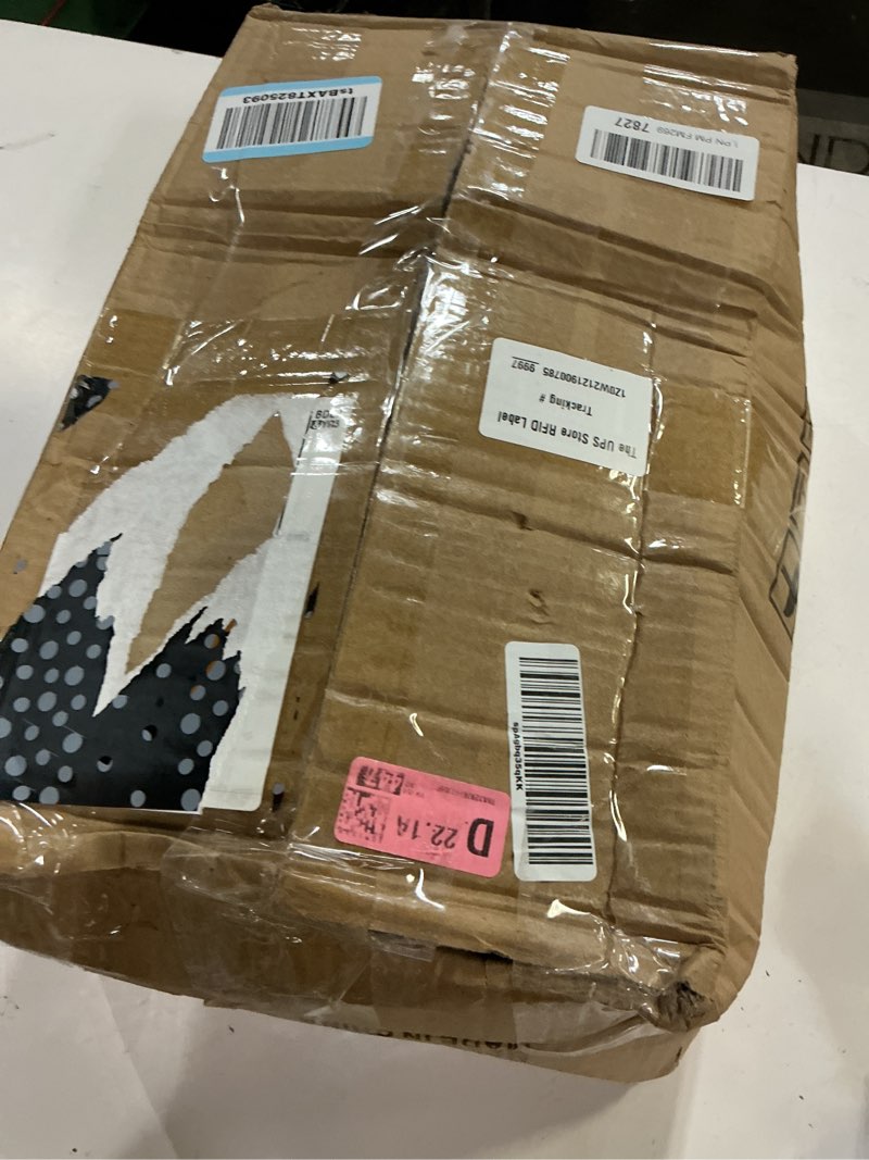 Condition photo showing Good Condition for plastic extra wide suit hangers, pack of 15, width: 17.7",notched shoulders & metal hooks, black black 15 pack