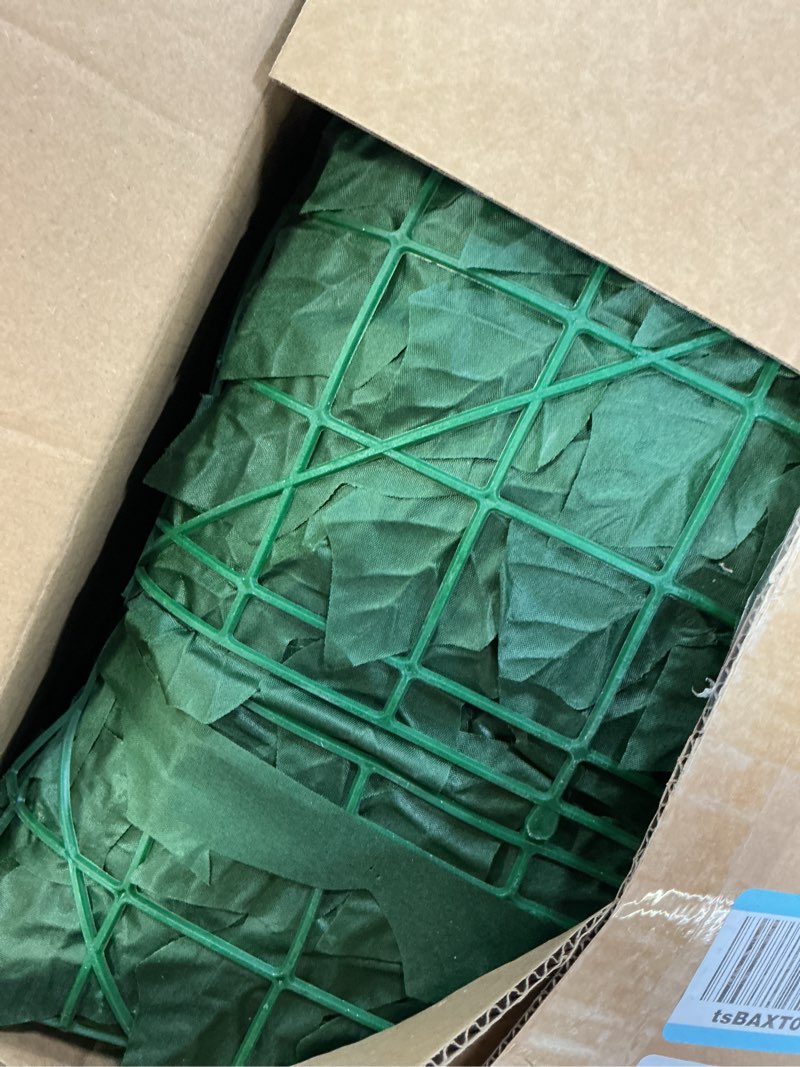 Condition photo showing New/Like New for Artificial Ivy Privacy Fence Screen, 240x40 inch Dense Leaf Green Ivy Wall Panel, Super Privacy Greenery Backdrop Faux Ivy Greenery for Patio, Balcony, Garden, Backyard Indoor Outdoor Decor Dense 240in x 40in