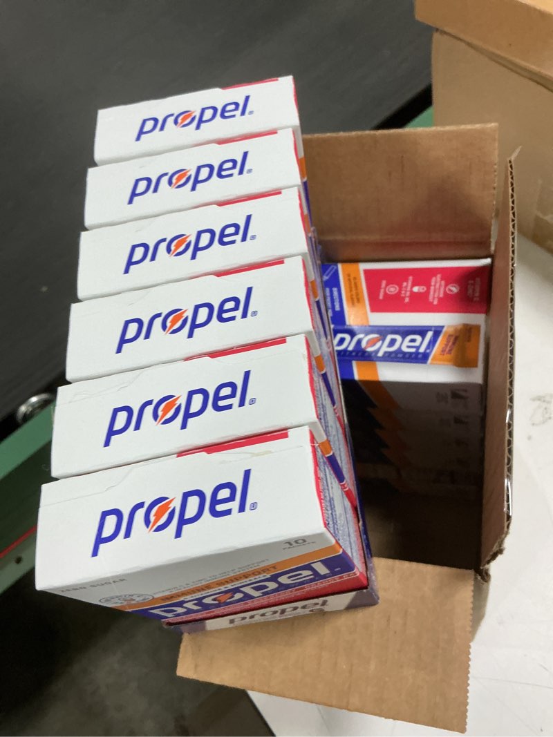 Condition photo showing New/Like New for (BB aug 24-26) Propel Immune Support Electrolyte Enhanced Water Drink Mix Powder Packets, Orange Raspberry, 100% DV Vitamin C, Good source of Zinc, Zero Sugar Hydration with Electrolytes and Vitamins (120 Packets) Orange Raspberry Immune 2.5 G (Pack of 120)