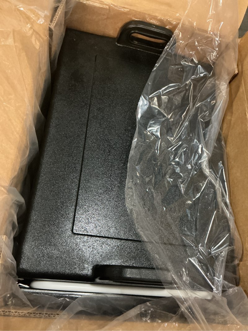 Condition photo showing Good Condition for carlisle foodservice products cateraide front loading insulated food pan carrier, for storage and transport of food, 5 pan capacity, 25.25\" x 24.25\" x 17\", 1 count, black black  capacity