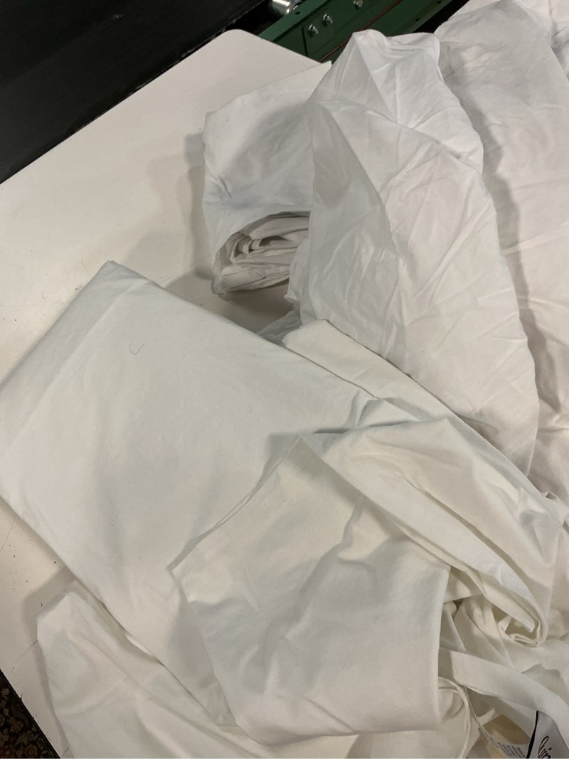 Condition photo showing As Is for quince organic brushed cotton sheet set of 3, white/96x106 in