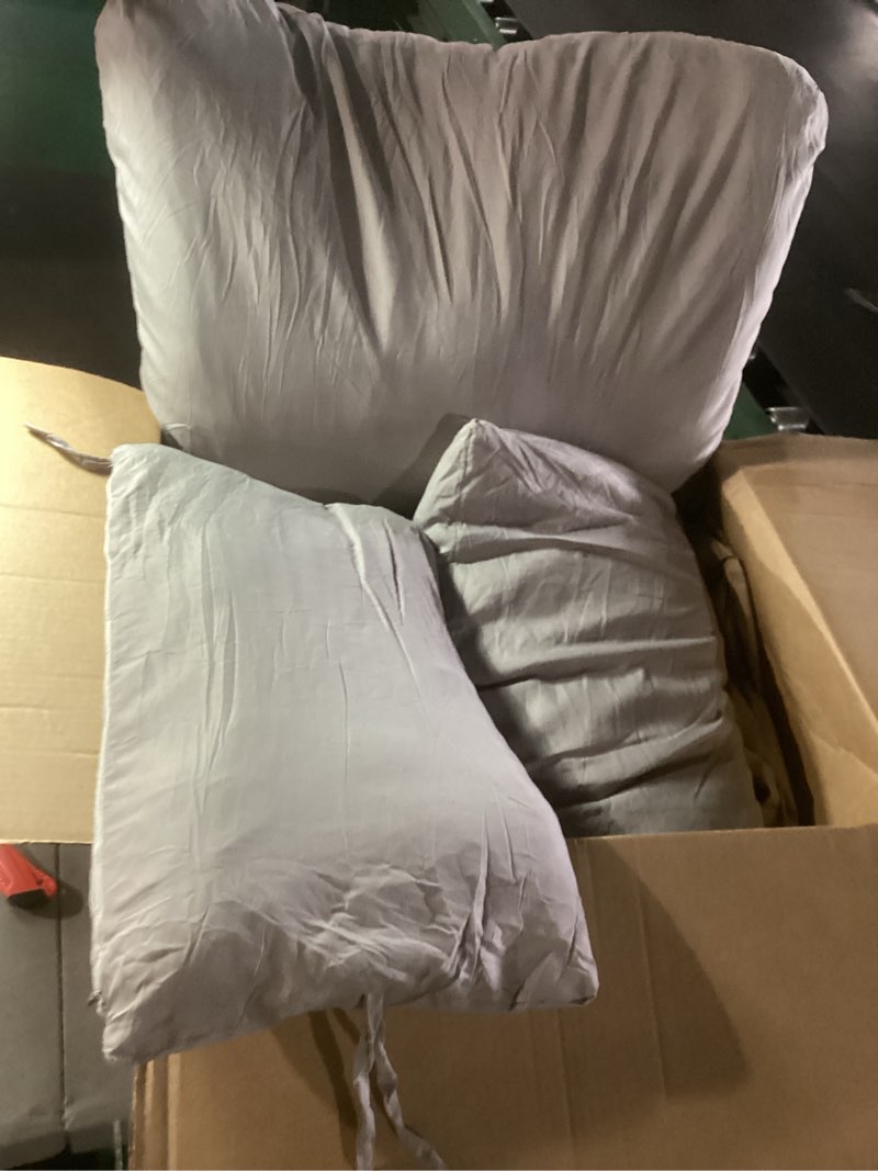Condition photo showing As Is for duvet cover set 100% cotton washed soft breathable with envelope pillowcases and snap closures – gray full/queen 86x86 inches
