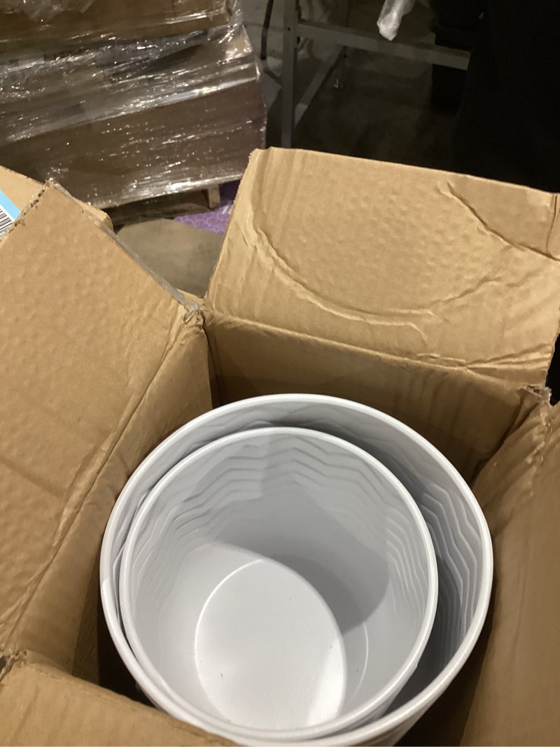 Condition photo showing Good Condition for trirocks set of 2 planters with stand indoor otdoor metal plant stand 18&12" tall modern planters flower pots for living room corner kitchen office garden balcony patio decor(white)