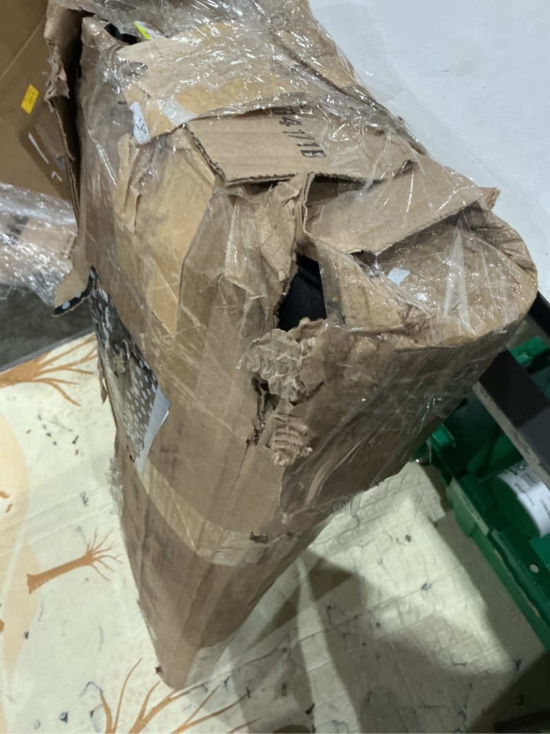 Condition photo showing Good Condition for black rubber mat