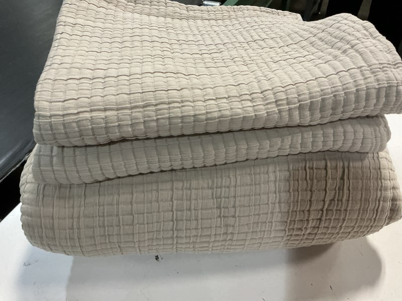 Condition photo showing Good Condition for quince organic ribbed cotton coverlet set, full/queen, toffee