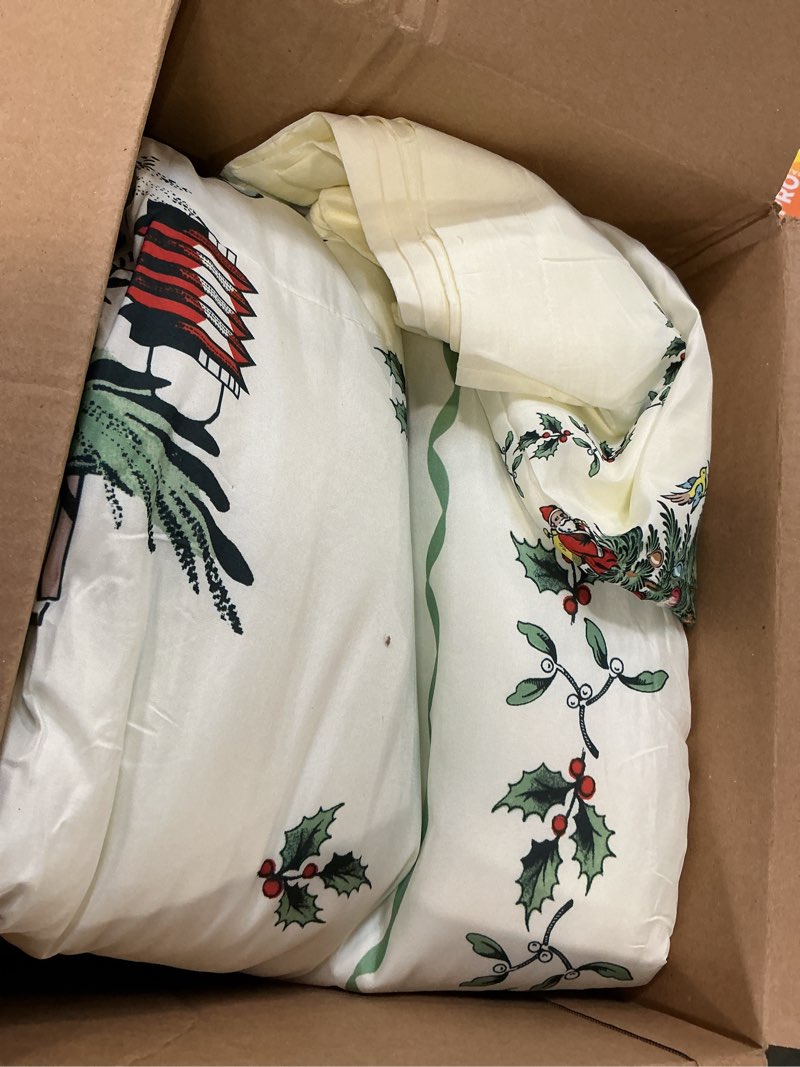 Condition photo showing As Is for Spode - Queen Comforter Set, 3-Piece Bedding with Matching Shams, Holiday Room Decor (Spode Christmas Tree Ivory, Queen)