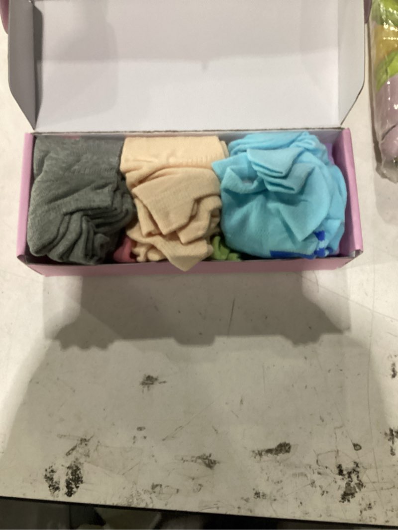 Condition photo showing Good Condition for comfoex 12 pairs girls athletic ankle socks for 4-6 6-8 8-10 years old - cotton short socks for little big kids 4-7 years 12 pairs multicolor b