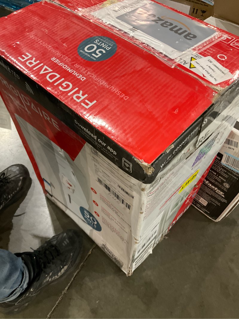 Condition photo showing Good Condition for frigidaire 3-in-1 portable room air conditioner 10,000 btu (ashrae) / 6,500 btu (doe), cools up to 450 sq. ft., quiet operation, dehumidifying dry mode, white