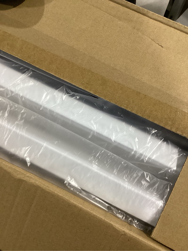 Condition photo showing Good Condition for hykolity 4FT 120W LED Shop Light Linkable, 13000lm(400w Equivalent), 5000K Utility Shop Lights for Garages, Workshops, Basements, Hanging or Flush Mount, with Power Cord and Pull Chain, ETL, 4 Pack 120W-White