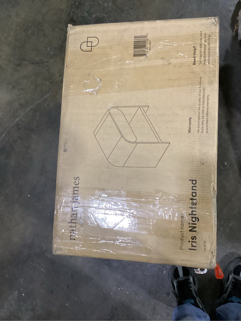 https://lotting-media.assets.bidfta.com/lotting_fba0ac11-0d36-41f2-aa11-b0bbe05b729f