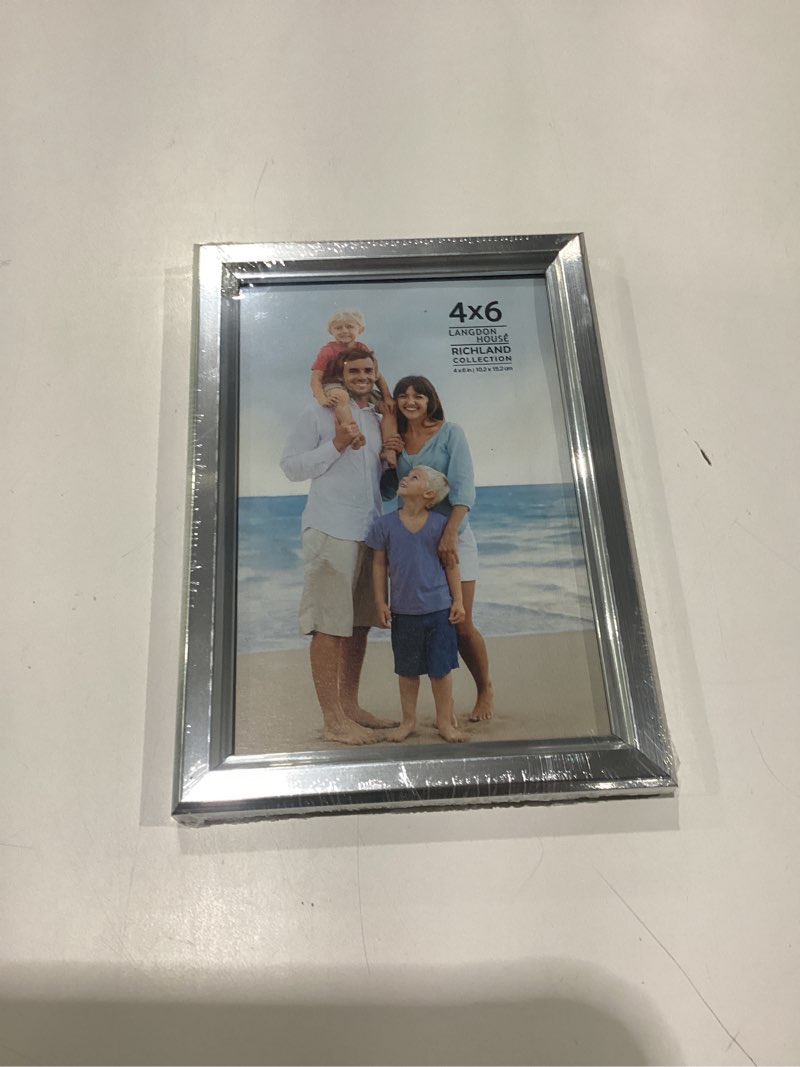 Condition photo showing New/Like New for langdon house 4x6 silver picture frame - distinguished edging for classic style - richland collection silver 4x6 w/o mat