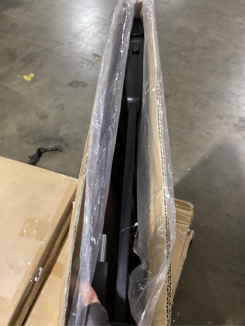 Condition photo showing New/Like New for keny 29.7"-46" baby gate for stairs, auto close dog gates for doorways, pressured mounted no drilling pet gate extra wide, one-hand opening dual lock stair gate, indoor kids necessities, black black 29.7-46"wide,30"tall