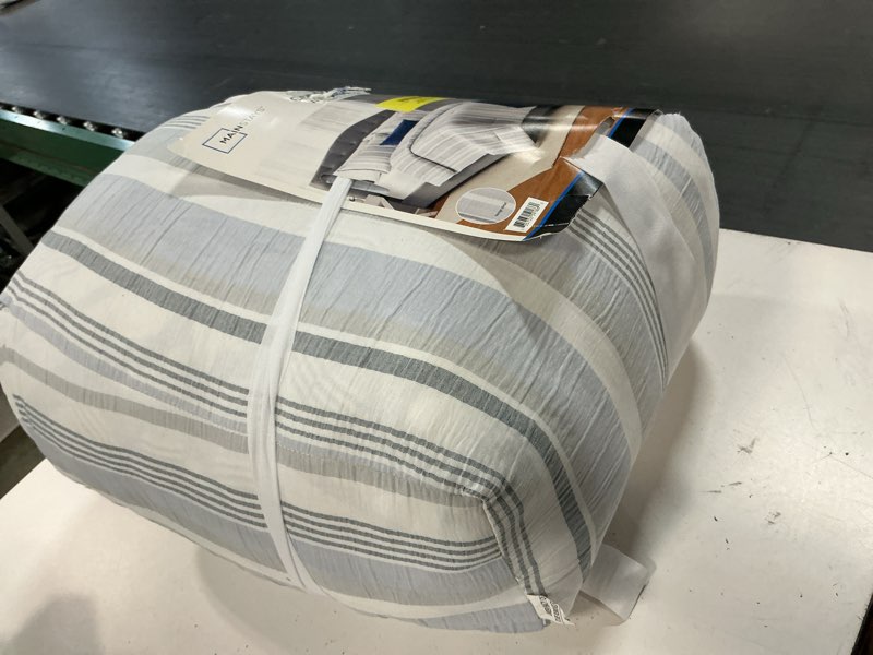 Condition photo showing As Is for mainstays full/queen comforter set, all-season, 5-piece, blue yarn dyed stripe
