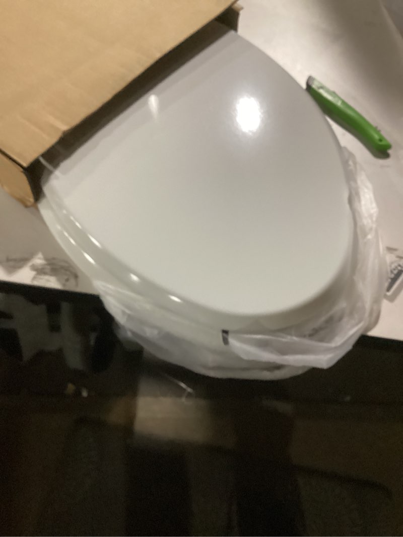 Condition photo showing Good Condition for Mayfair Bennett Toilet Seat with Brushed Nickel Hinges, Slow Close Wood Seat, Secure Metal Hinges, Easy Install, Elongated, White Elongated Brushed Nickel