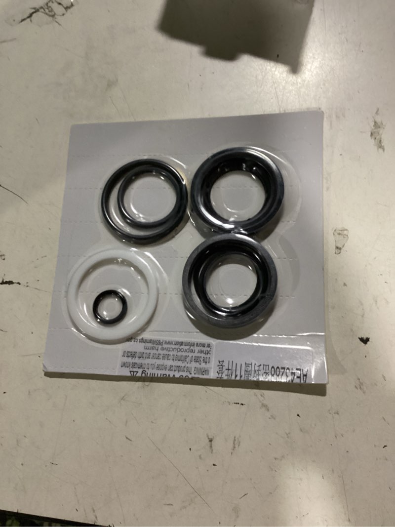 Condition photo showing New/Like New for ae43288 round baler tension gate cylinder seal kit fit for 430 530 rod & bore replace for ae43288 ae50113 for cylinder ae40898 ae40897
