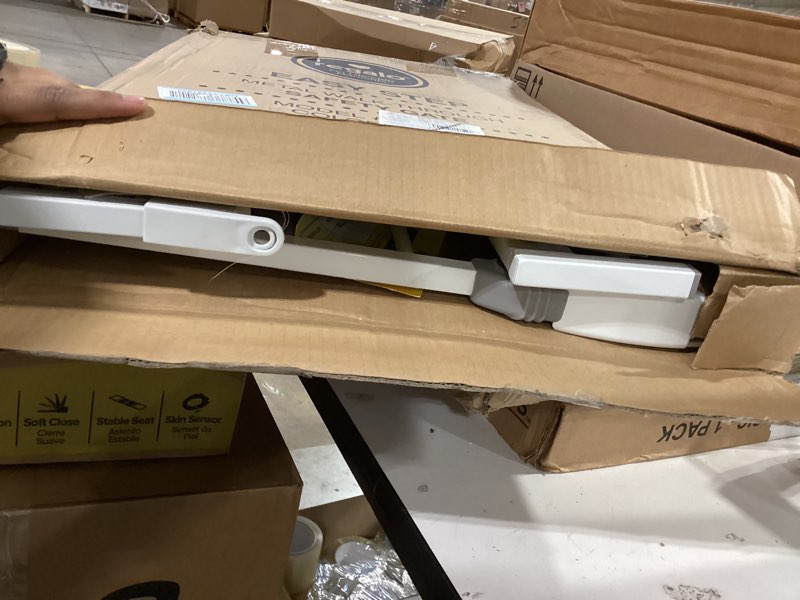Condition photo showing Good Condition for regalo safety 38" baby gate for doorways & bottom of stairs, pressure mount design for babies, toddlers & pets, tested & safe for 30 years, american designed, american owned, white white 29-38.5"w x 30"h
