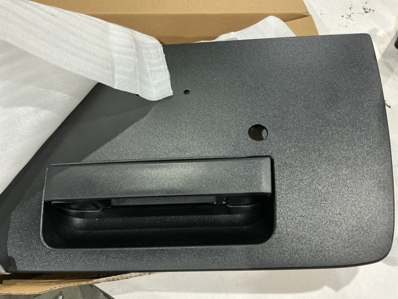 Condition photo showing Good Condition for jaronx compatible with nissan titan tailgate handle 2004-2012, 906067s200 | rear liftgate handle bezel with key lock hole rear gate latch handles replacement for titan tailgate handles latch