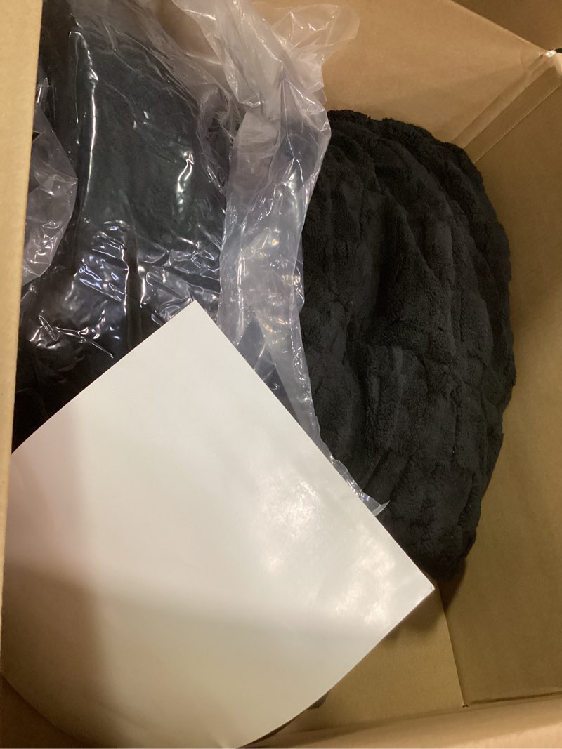 Condition photo showing Good Condition for Uttermara Sherpa Fleece Weighted Blanket Full Size(15lbs, 48" x 72", Black), 3D Jacquard Checkered W