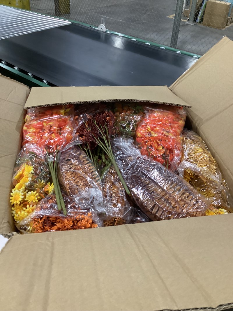 Condition photo showing Good Condition for Giegxin Artificial Fall Flowers Bulk for Outdoors Realistic Outdoor Faux Plants Uv Resistant Artificial Wild Flowers, Plastic Plants Fake Wheat Violet for Hanging Garden Porch Window Wall Decor