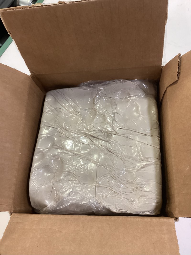 Condition photo showing Good Condition for old potters low fire pottery clay white, 10 lbs (cones 06-04) made in usa modeling clay for wheel throwing and hand building, pottery and sculpting, beginners, and advanced 10 lbs white
