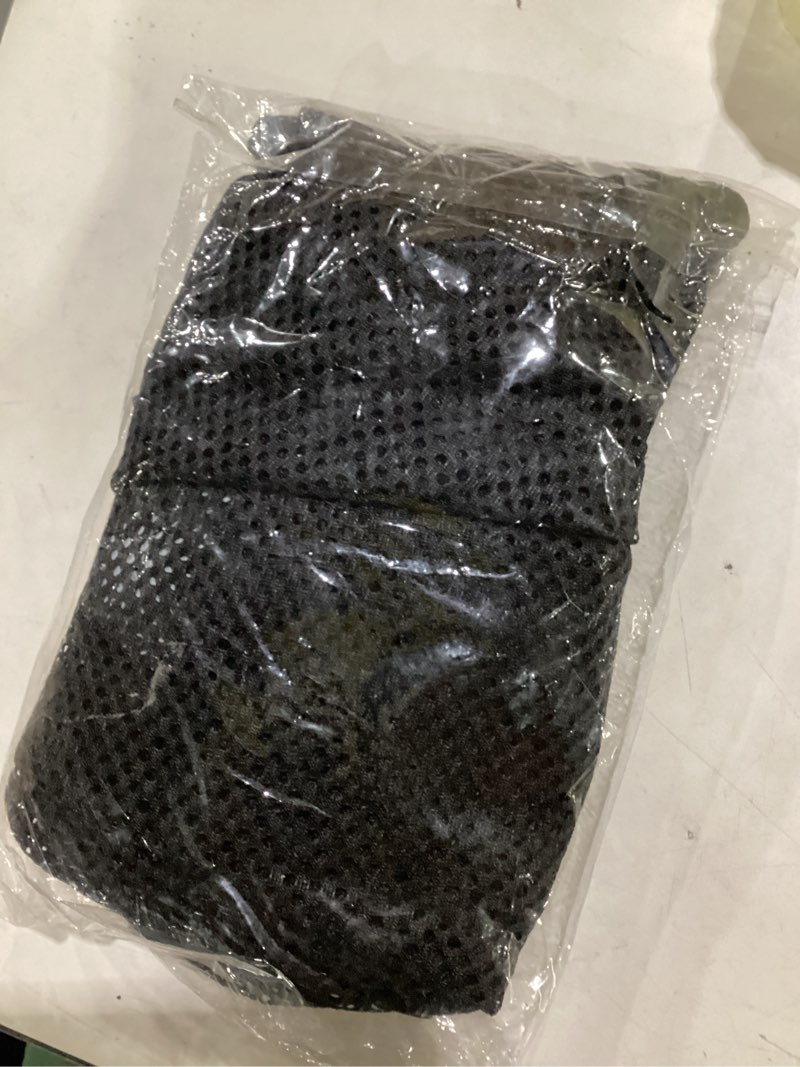 Condition photo showing New/Like New for water gear large mesh bag - durable tote storage mesh bag - with zipper great for sports equipment and accessories - for men and women