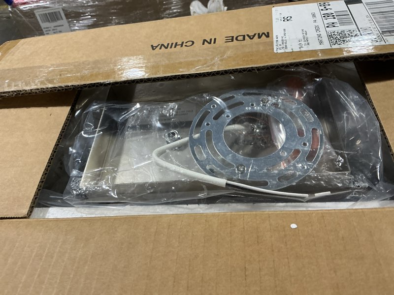 Condition photo showing Good Condition for melucee 3-light bathroom lights modern vanity lights brushed nickel finish with hammered glass shade, industrial wall light fixture for bedroom living room kitchen (patent no.: us d963914 s) 3 lights brushed nickel