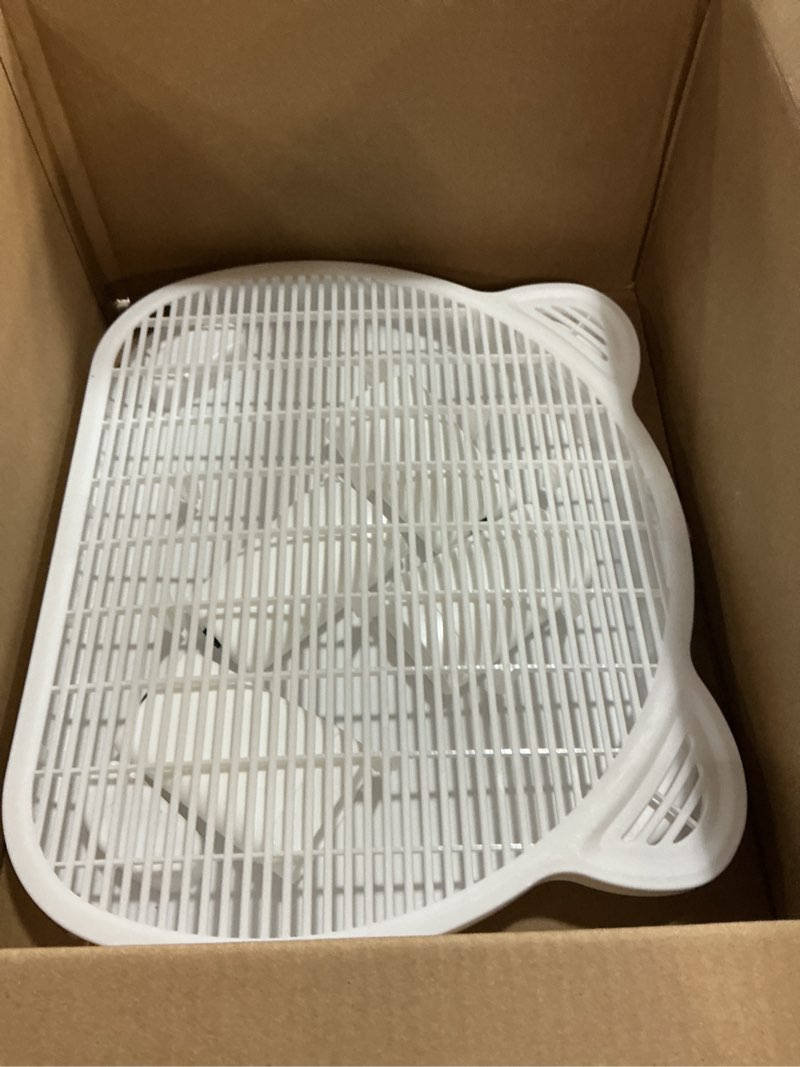 Condition photo showing Good Condition for spacetime cat litter mat litter trapping mat,20.08"x15.94"x5.91"large dual-layer cat litter box mat for kitty,floor protection,waterproof urineproof(white) 5.91 inches white