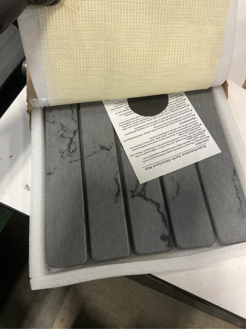 Condition photo showing New/Like New for 2 pcs diatomaceous stone drying mat for kitchen counter, quick dry collapsible stone dishes mats, marbled absorbent bath mat for countertop bottles utensils cups, white gold 24"×16" & 8"x4" white gold large