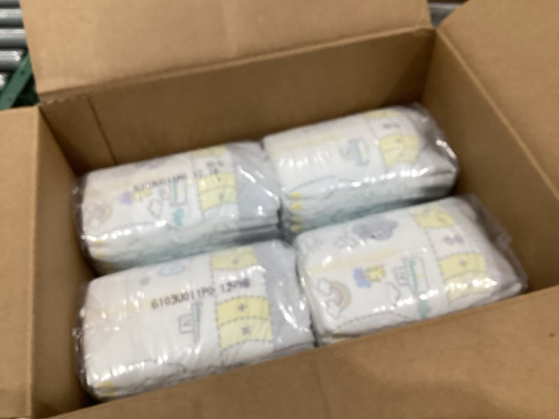 Condition photo showing New/Like New for pampers swaddlers active baby diapers enormous pack - size 0 - 140ct