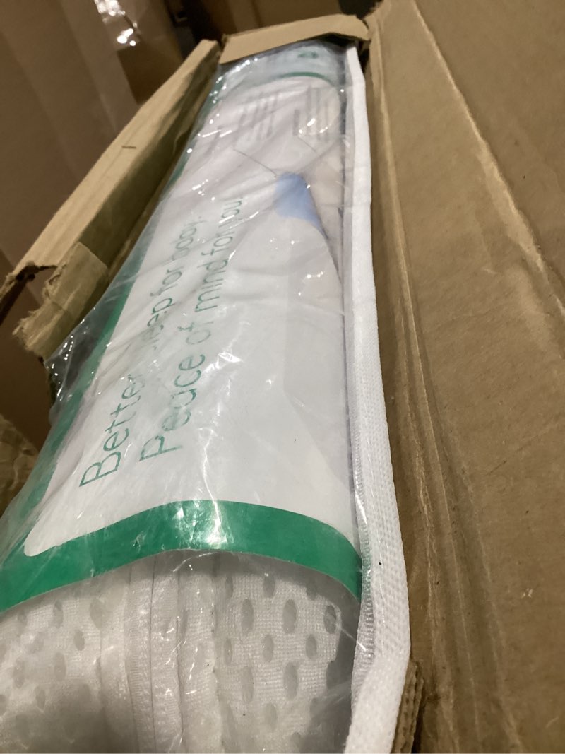 Condition photo showing New/Like New for newton essential waterproof crib mattress - white: firm, hypoallergenic, breathable, 4" thick