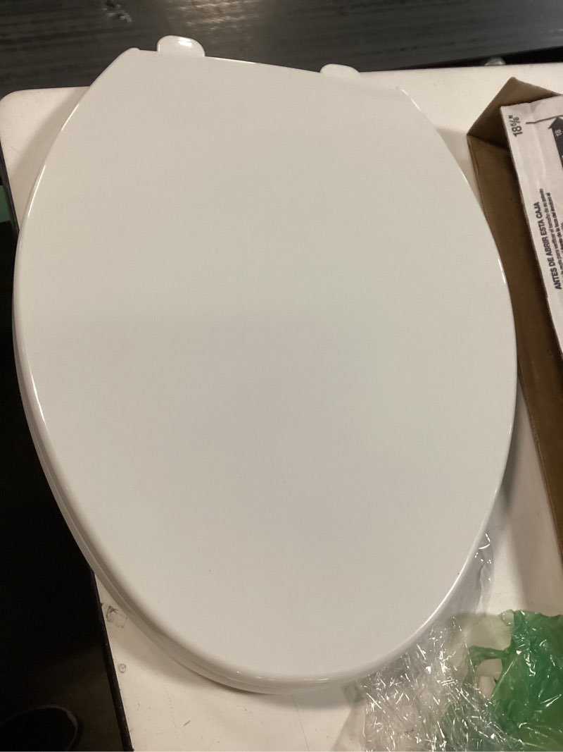 Condition photo showing Good Condition for KOHLER K-4774-0 Brevia Elongated White Toilet Seat with Quick-Release Hinges And Quick-Attach Hardware For Easy Clean, White