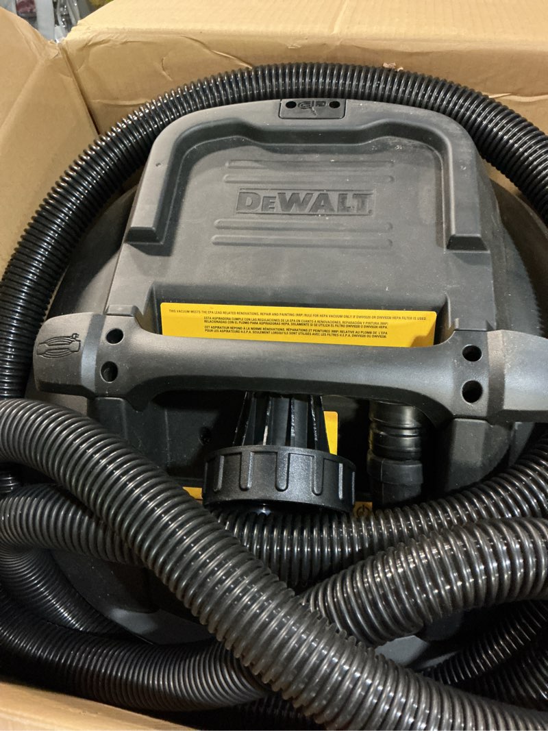 Condition photo showing Good Condition for dewalt dwv010 hepa dust extractor with automatic filter cleaning, 8-gallon