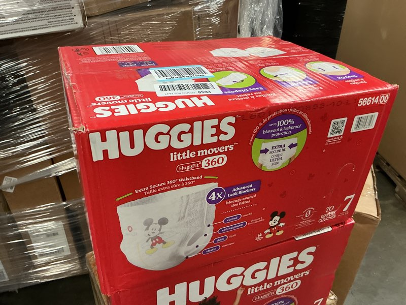Condition photo showing New/Like New for huggies little movers huggfit 360 disposable diapers - size 7 - 70ct
