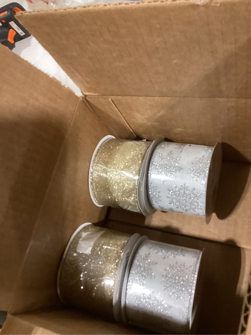 Condition photo showing Good Condition for similar product not like stock photoGeneric Christmas Glitter Snowflake Ribbon Trim, Polyester Fabric, Gold Color, 2 Rolls x 10 Yards Each, Snowflake Pattern, Ideal for Christmas Occasion
