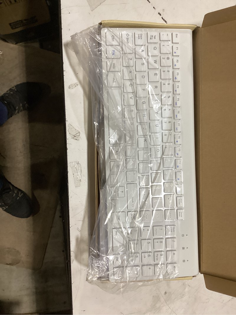 Condition photo showing Good Condition for cimetech wireless keyboard and mouse, [rechargeable mouse][silent scissor switch key][labor-saving buttons]ultra slim wireless computer keyboard and mouse, easy setup for pc/laptop/mac/windows - white 4-white