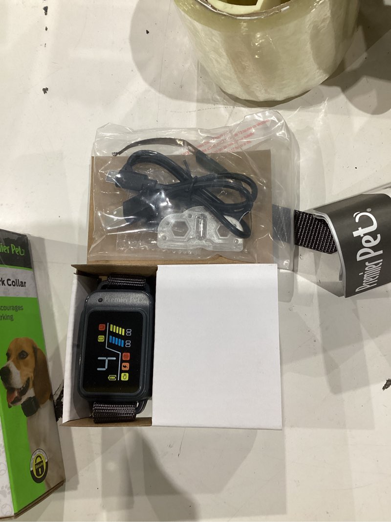 Condition photo showing Good Condition for petsafe premier pet 1 sq ft receiver collar