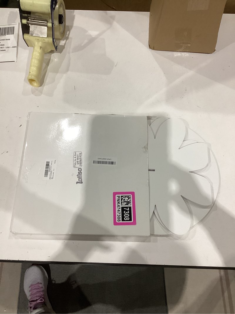 Condition photo showing Good Condition for Lallisa 12" Groovy Daisy Cake Stand White 3D Floral PVC Groovy Party Decorations with Engraved Flower Holder Dessert Stand Centerpieces for Wedding Birthday Spring Tea Garden Themed Party Supplies Flower Daisy White