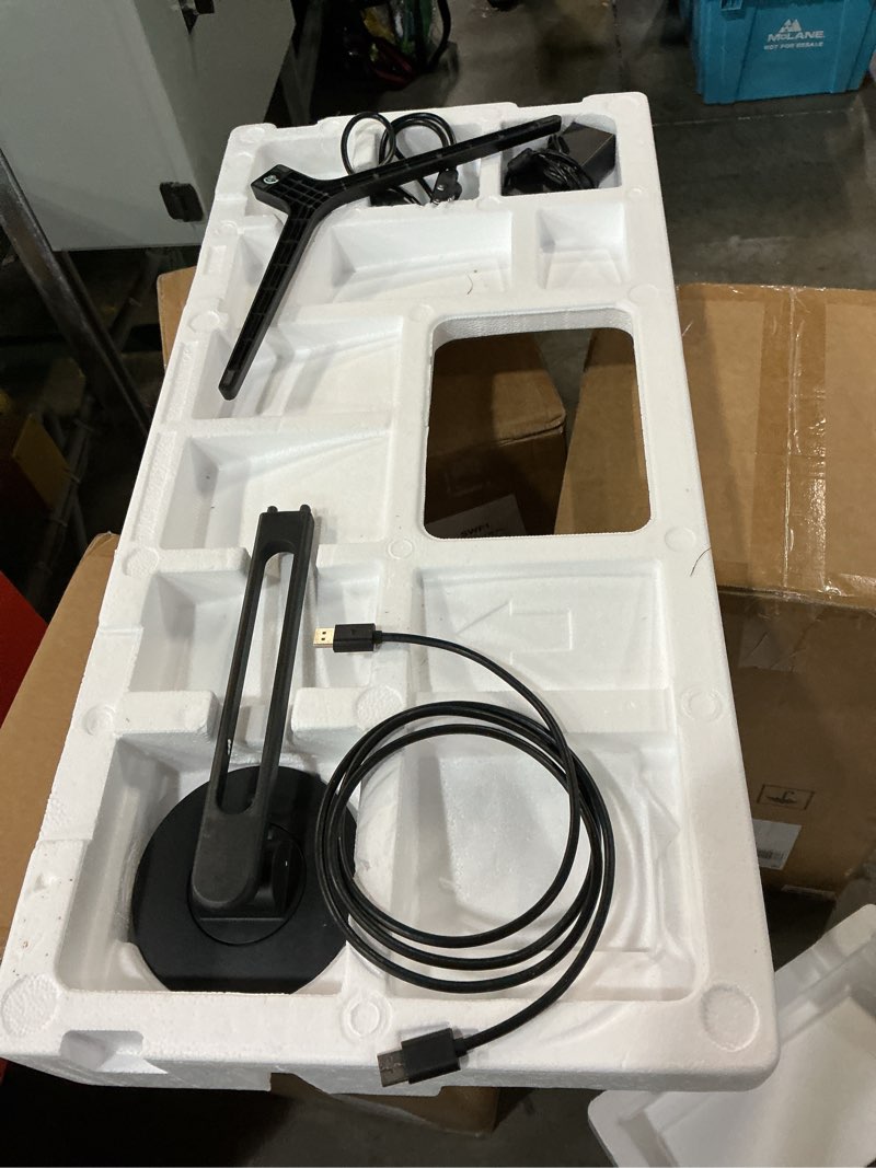 https://lotting-media.assets.bidfta.com/lotting_fc2fb072-0f7b-48b5-8b88-fb2aa59f8a46