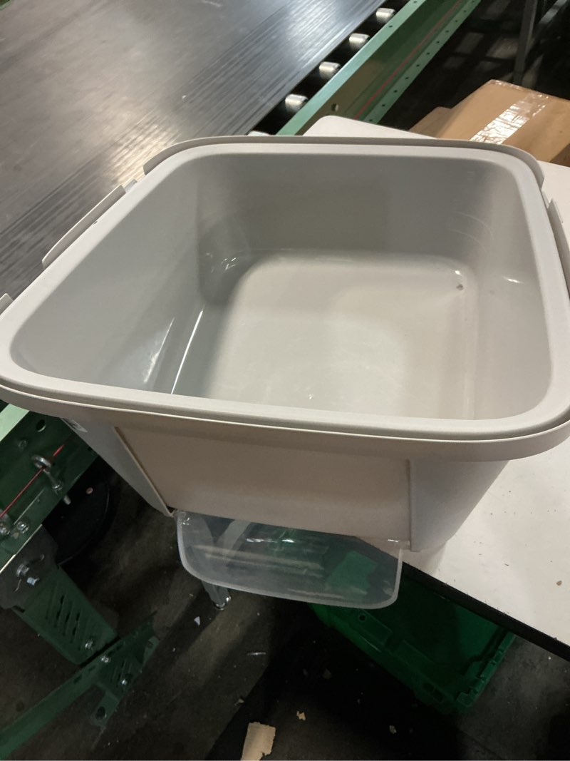 Condition photo showing Good Condition for enclosed cat litter box - gray - xl - up & up™