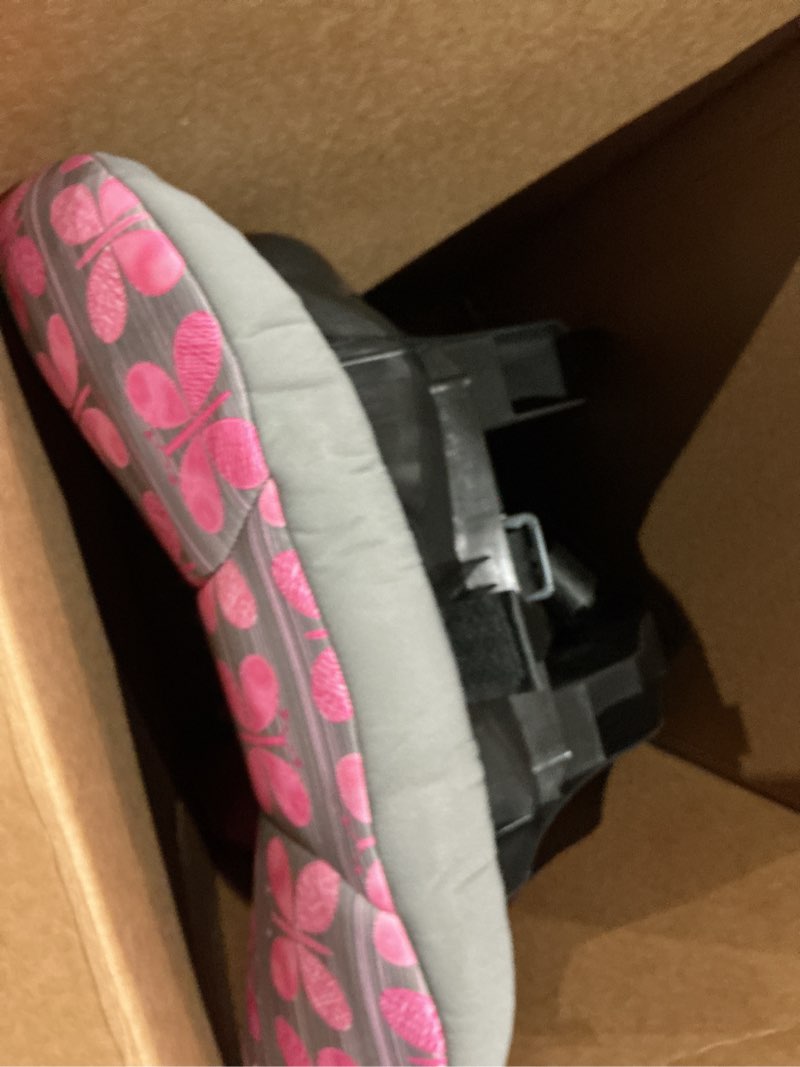 Condition photo showing Good Condition for kids scenera extend convertible car seat