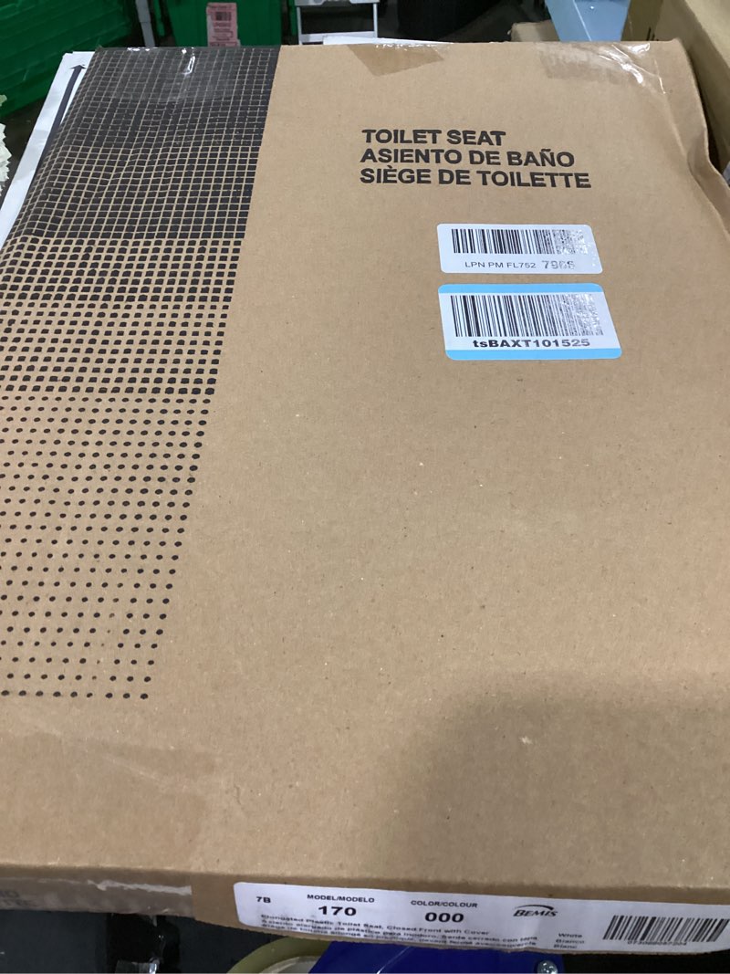 Condition photo showing New/Like New for bemis 170 000 toilet seat, elongated, plastic, white