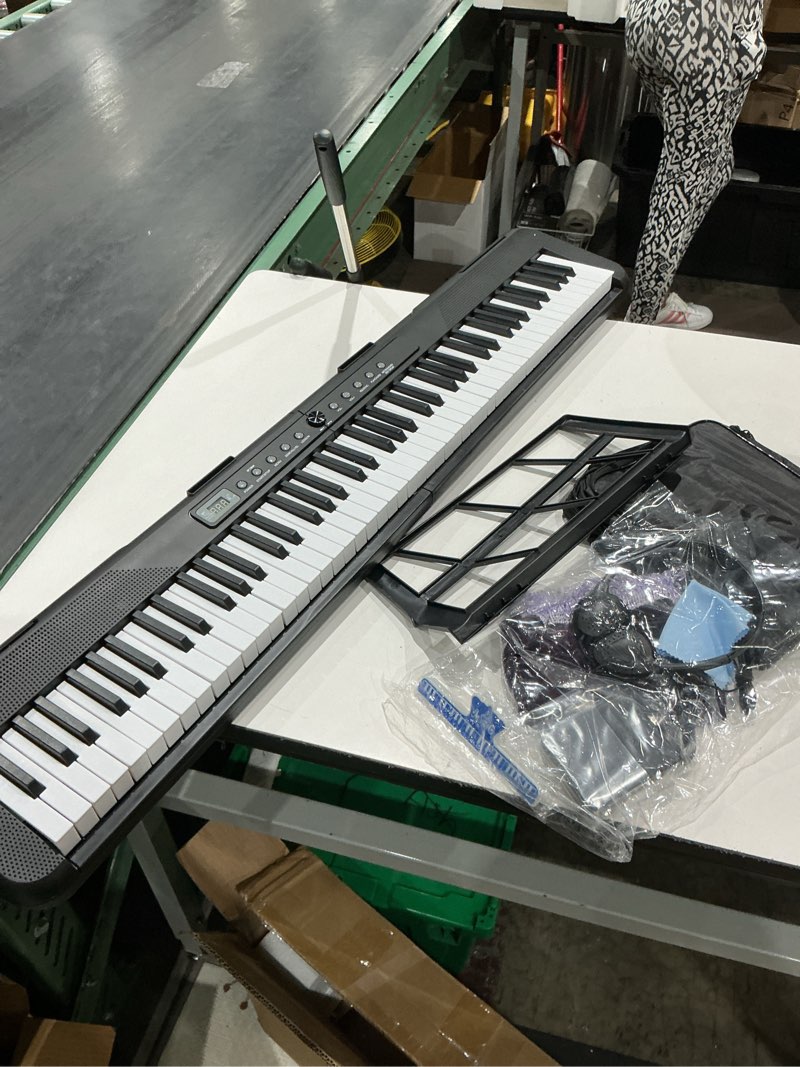 Condition photo showing As Is for digital piano electronic keyboard set 88 key full size semi weighted with stand built-in speakers sustain pedal bluetooth midi usb mp3