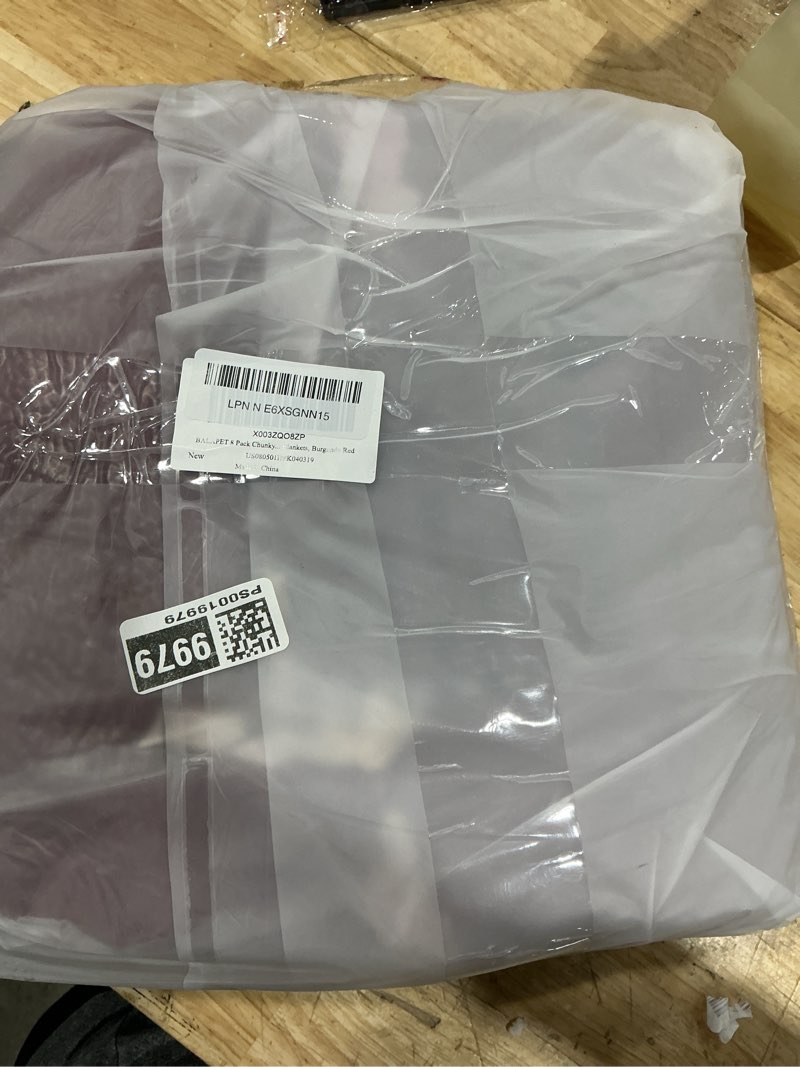 Condition photo showing New/Like New for balapet chunky yarn for hand knitting, super soft thick plush yarn for blanket and knit diy, fluffy bulky jumbo yarn, beginner friendly, machine washable, 8 skeins (8 oz / 27 yards) 8 pack burgundy
