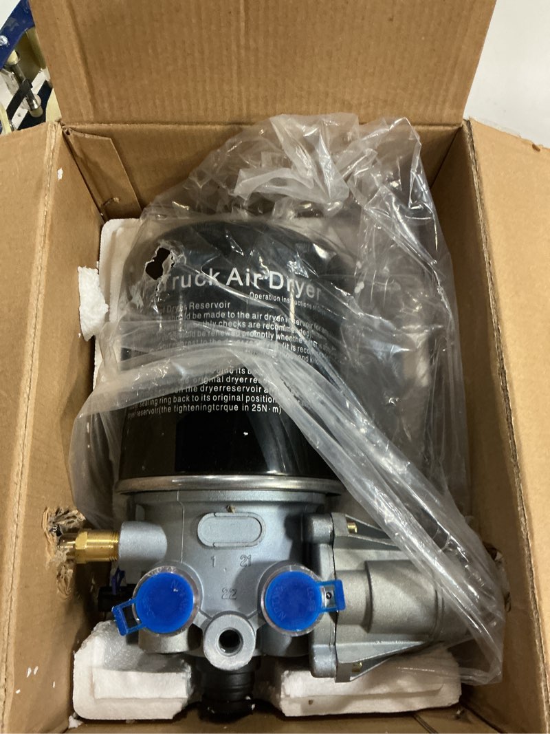 Condition photo showing New/Like New for maxpeedingrods air dryer for meritor system saver 1200 series, replacement for r955205 4324130010 12v interior cab fresh air filter for peterbilt, black