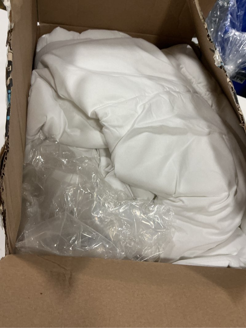 Condition photo showing As Is for DOWNCOOL Comforters Queen Size, Duvet Insert, White All Season Duvet, Lightweight Quilt, Down Alternative Hotel Comforter (White, Queen 88x92 Inches) Lightweight Comforter Queen White